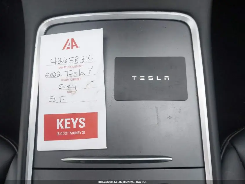 2022 TESLA MODEL Y LONG RANGE DUAL MOTOR ALL-WHEEL DRIVE