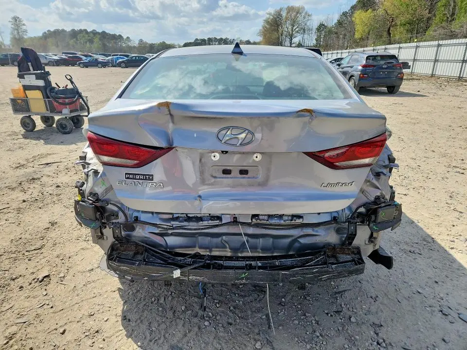 2017 HYUNDAI ELANTRA LIMITED  