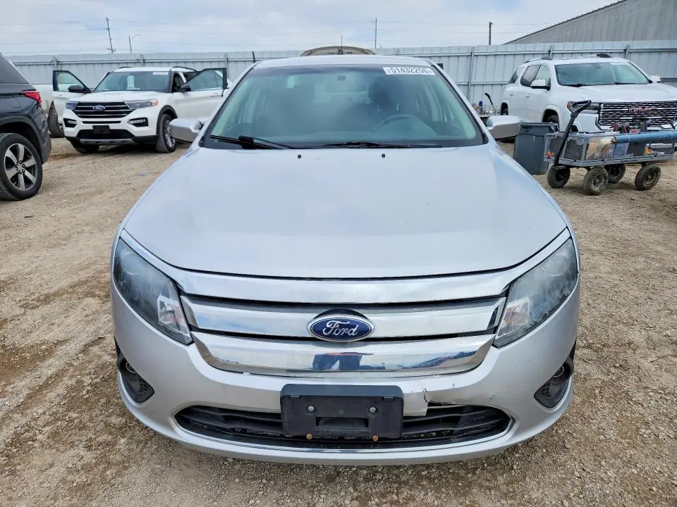 2011 FORD FUSION SE  