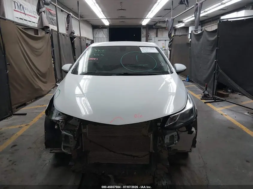 2018 CHEVROLET CRUZE LT AUTO