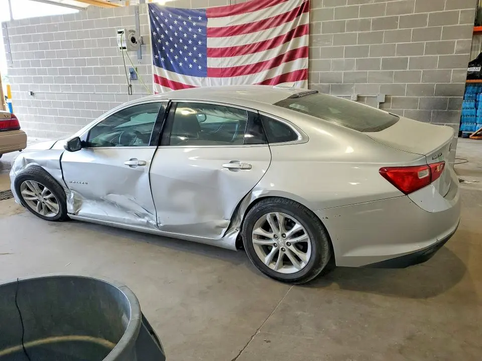 2017 CHEVROLET MALIBU LT  
