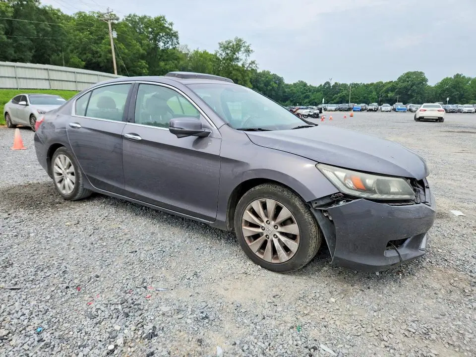 2013 HONDA ACCORD TOURING  