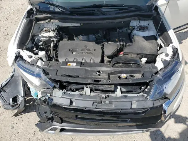 2020 MITSUBISHI OUTLANDER SE