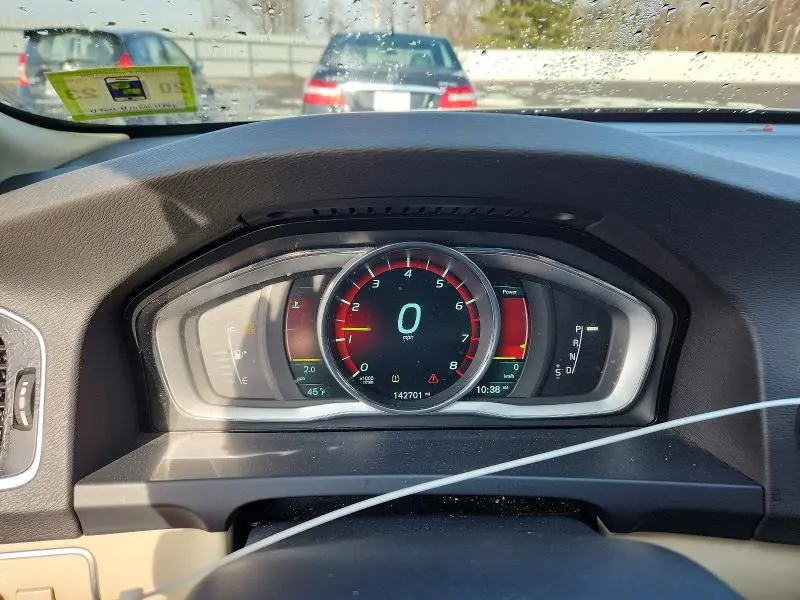2014 VOLVO S60 T5  