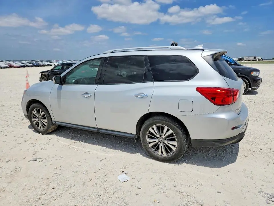 2020 NISSAN PATHFINDER SV  