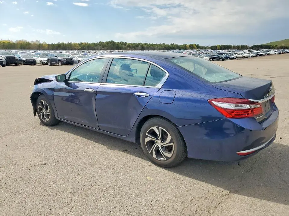 2017 HONDA ACCORD LX  