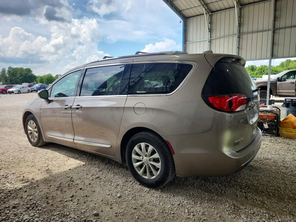2018 CHRYSLER PACIFICA TOURING L  