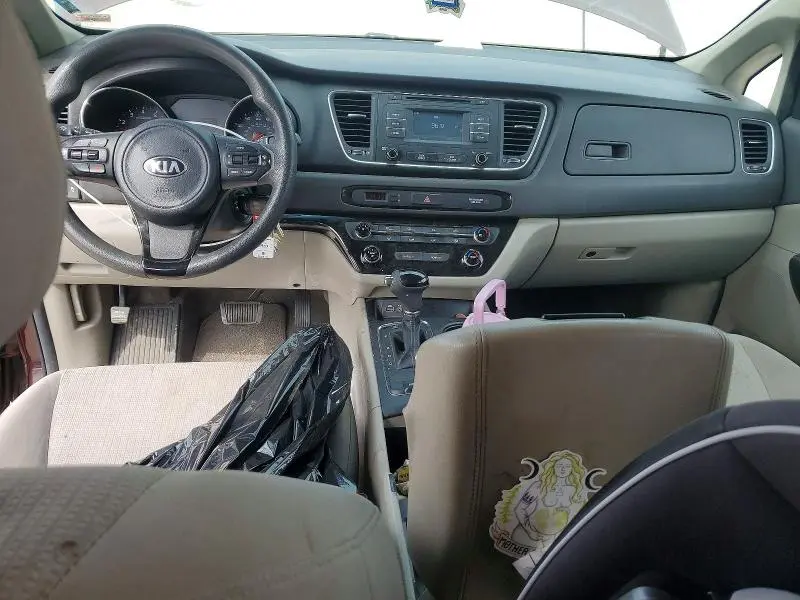 2017 KIA SEDONA LX  