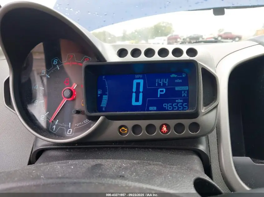 2014 CHEVROLET SONIC LT AUTO