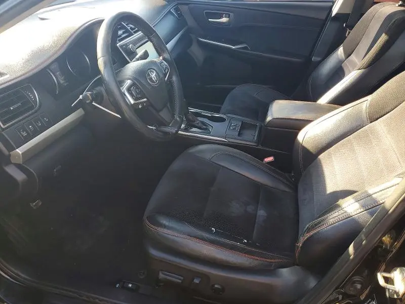 2015 TOYOTA CAMRY XSE V6  