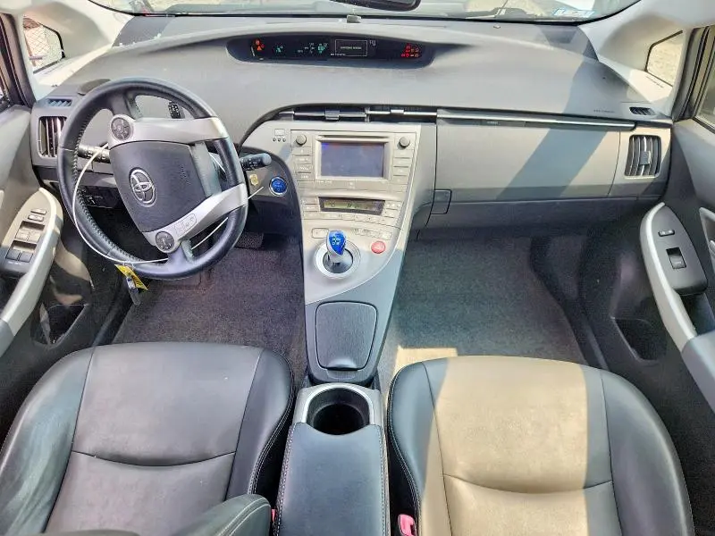 2013 TOYOTA PRIUS FIVE  