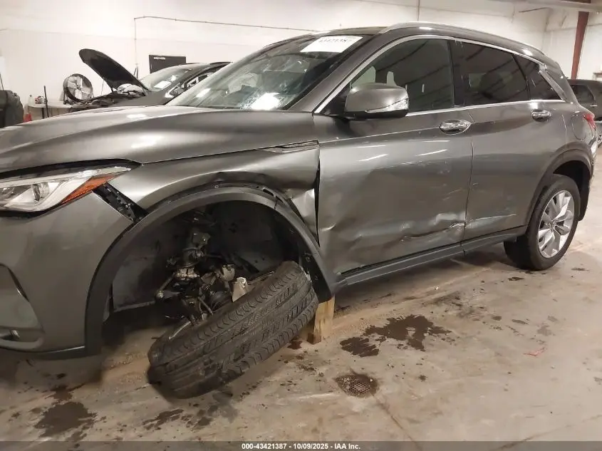 2019 INFINITI QX50 LUXE