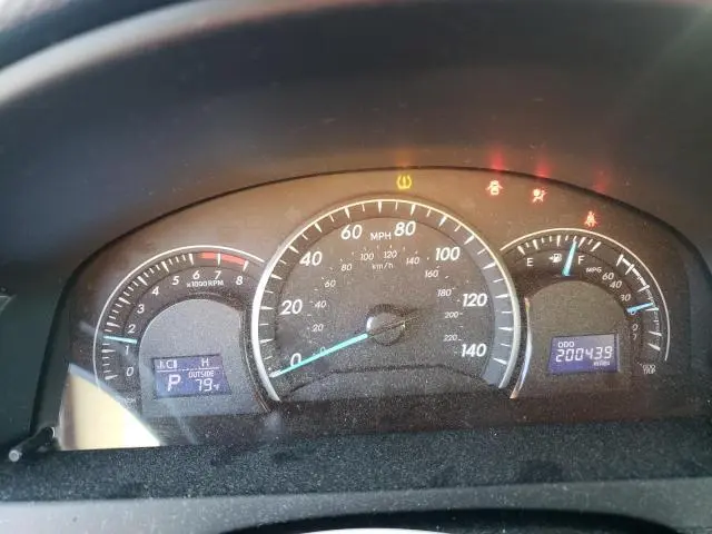 2012 TOYOTA CAMRY BASE  