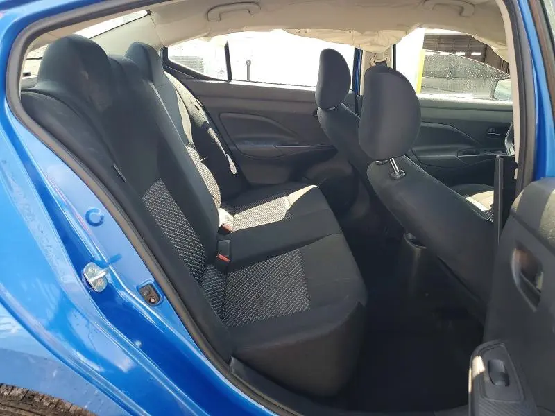 2024 NISSAN VERSA S  