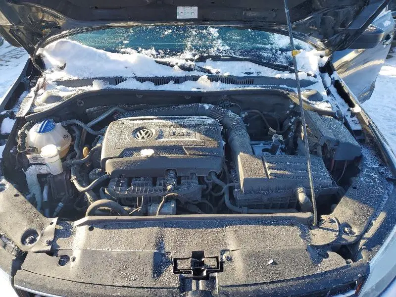 2015 VOLKSWAGEN JETTA SE  