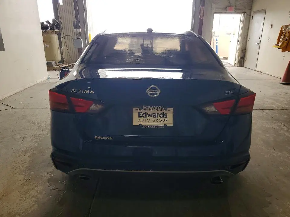 2020 NISSAN ALTIMA SR  