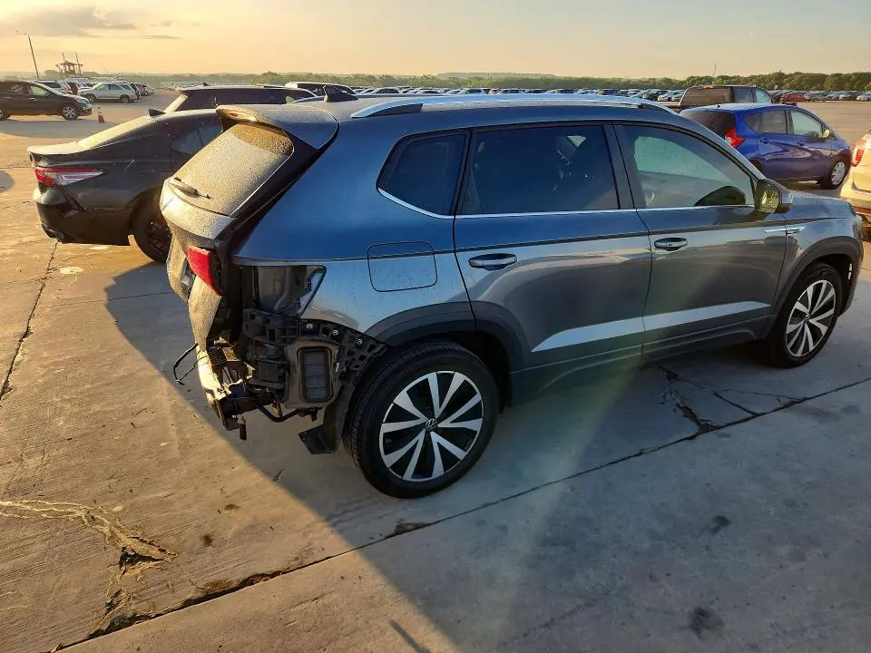 2023 VOLKSWAGEN TAOS SE  