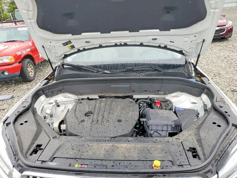 2023 VOLVO XC90 PLUS  