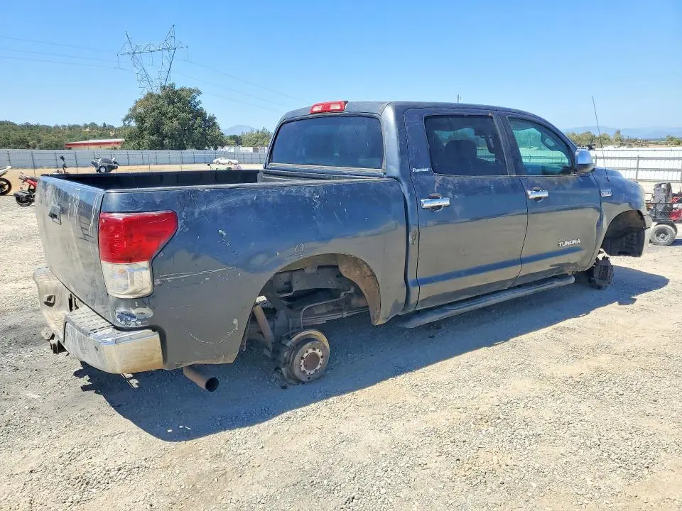 2010 TOYOTA TUNDRA CREWMAX LIMITED  