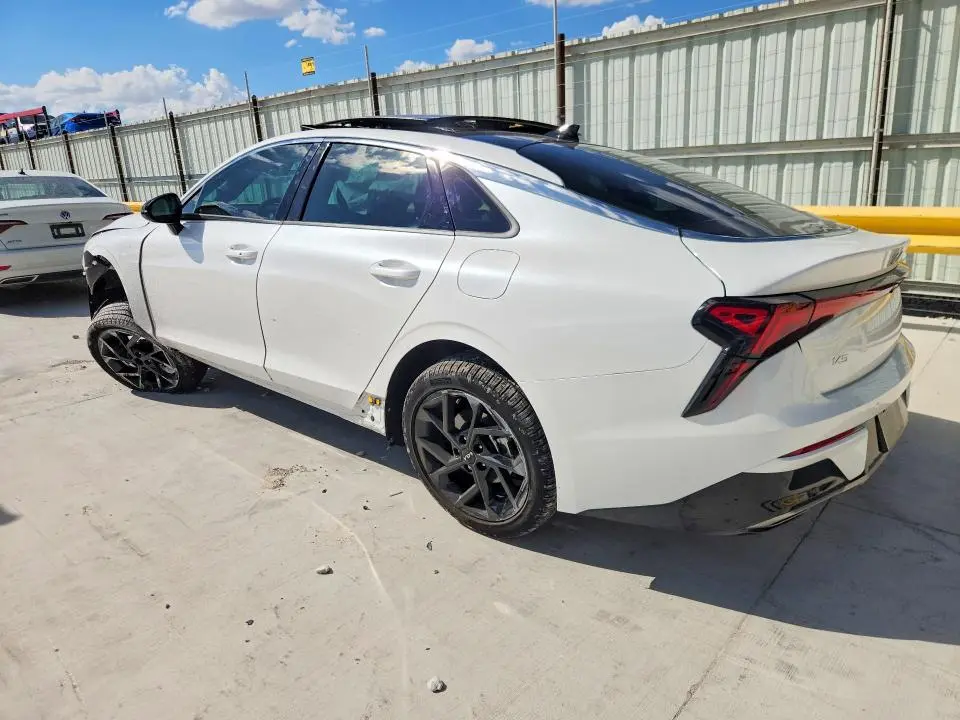 2026 KIA K5 GT LINE  