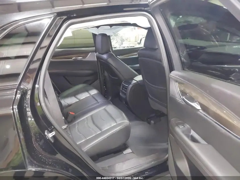 2022 CADILLAC XT5 SPORT