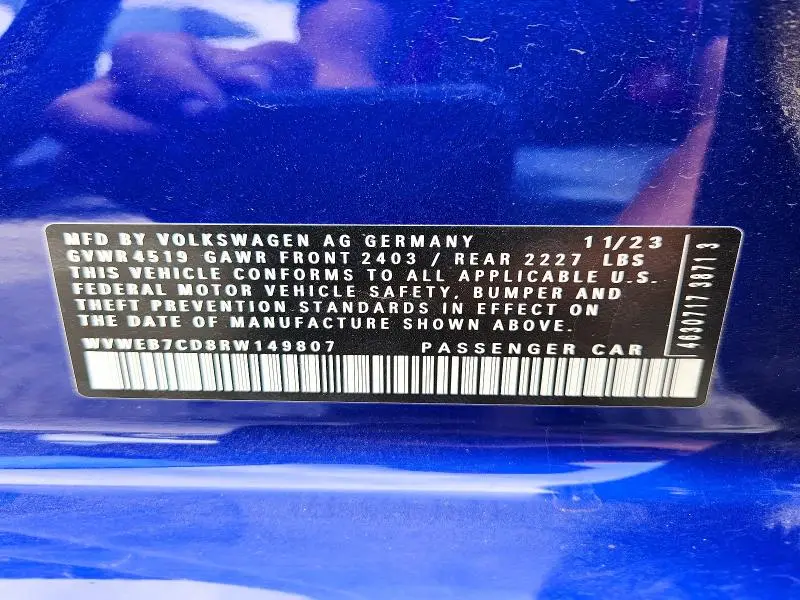 2024 VOLKSWAGEN GOLF R BLACK EDITION  