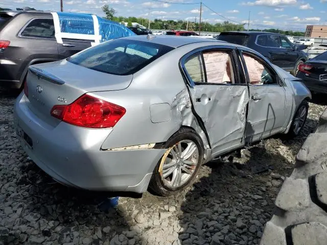 2010 INFINITI G37   