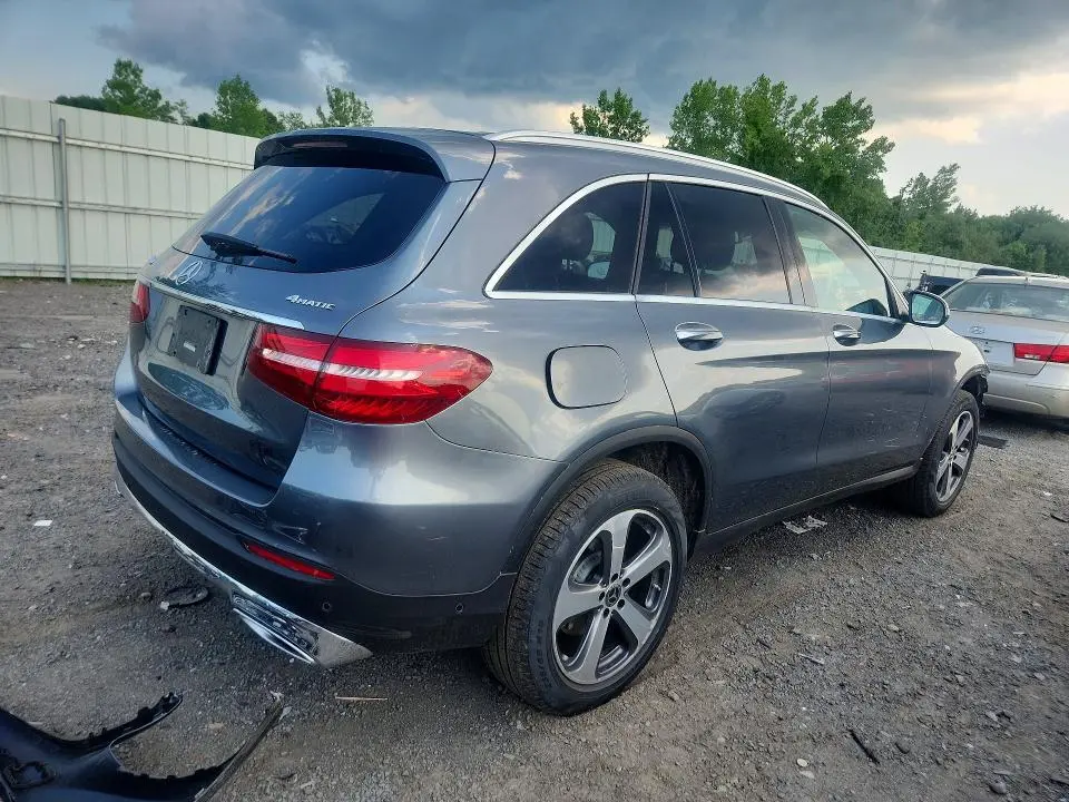2018 MERCEDES-BENZ GLC 300 4MATIC  
