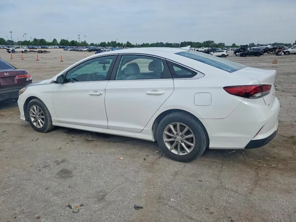 2019 HYUNDAI SONATA SE  