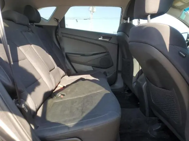 2020 HYUNDAI TUCSON SE  