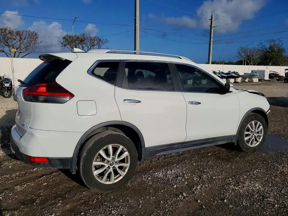 2019 NISSAN ROGUE SV  