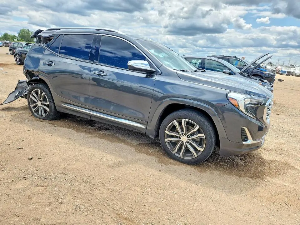 2019 GMC TERRAIN DENALI  