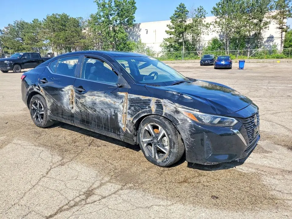 2025 NISSAN SENTRA SV  
