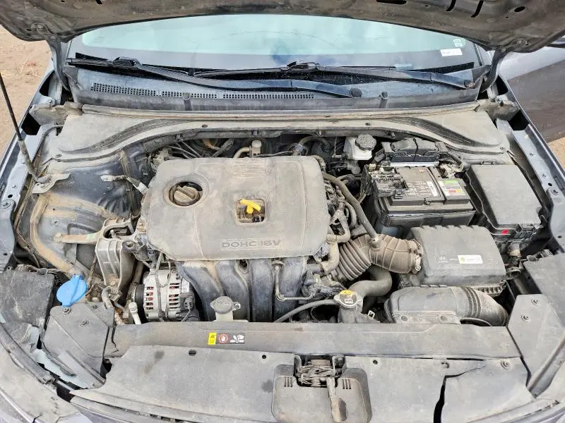 2019 HYUNDAI ELANTRA SE  