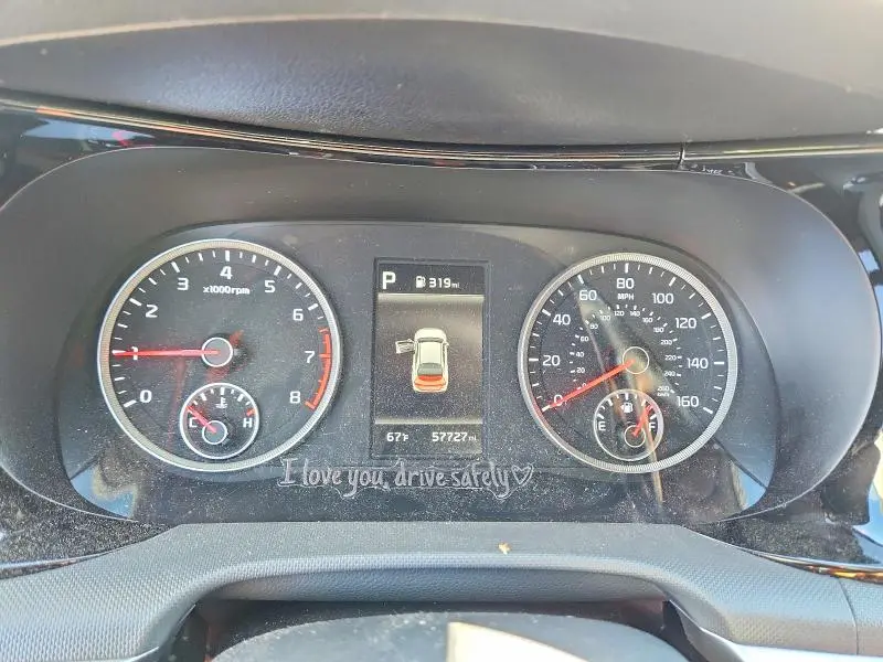 2022 KIA K5 LXS  