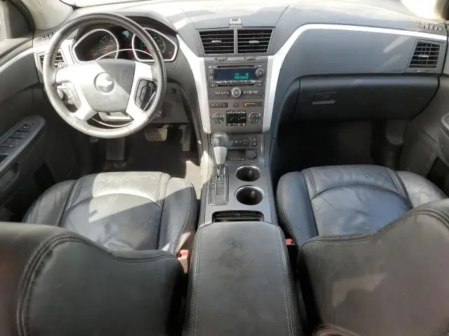 2011 CHEVROLET TRAVERSE LT  