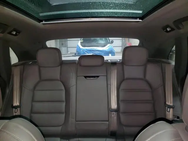 2023 PORSCHE MACAN S  