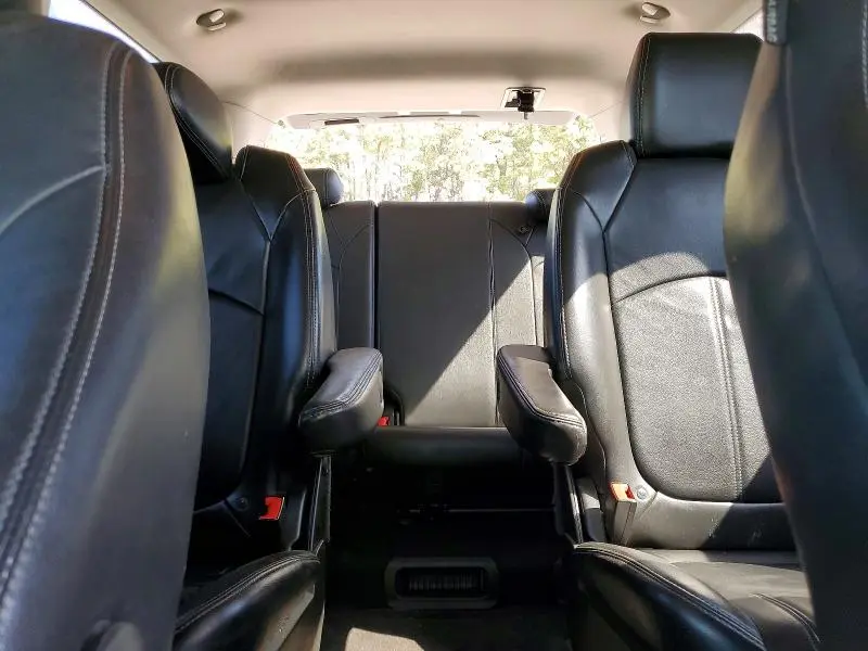 2013 GMC ACADIA SLT-1  