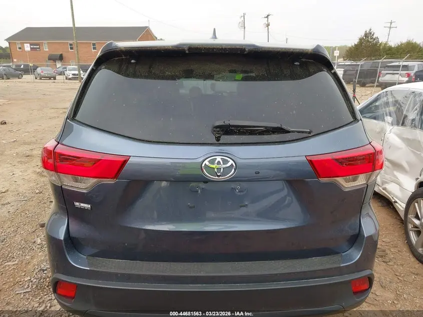 2019 TOYOTA HIGHLANDER LE PLUS