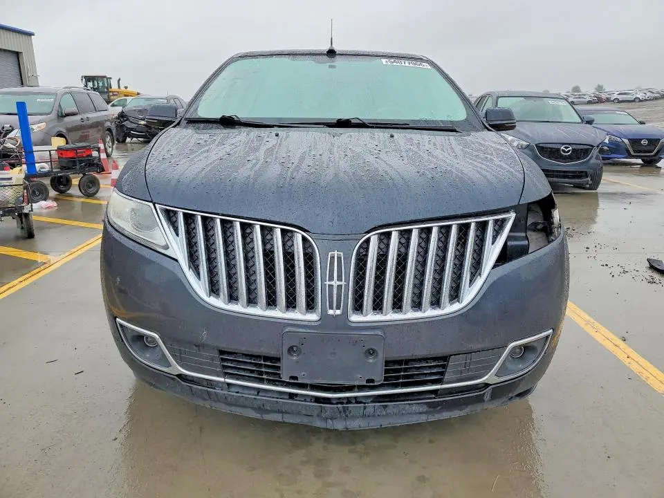 2013 LINCOLN MKX   