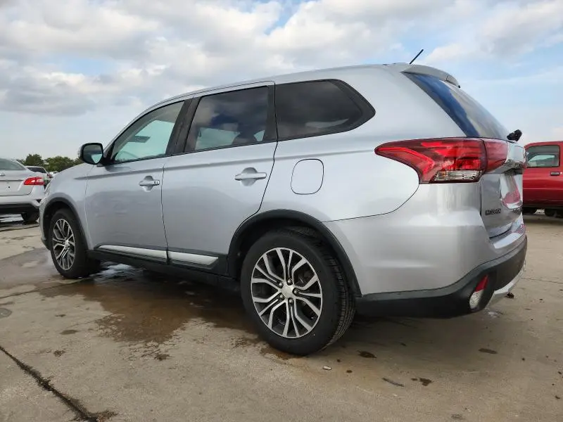 2016 MITSUBISHI OUTLANDER SE  