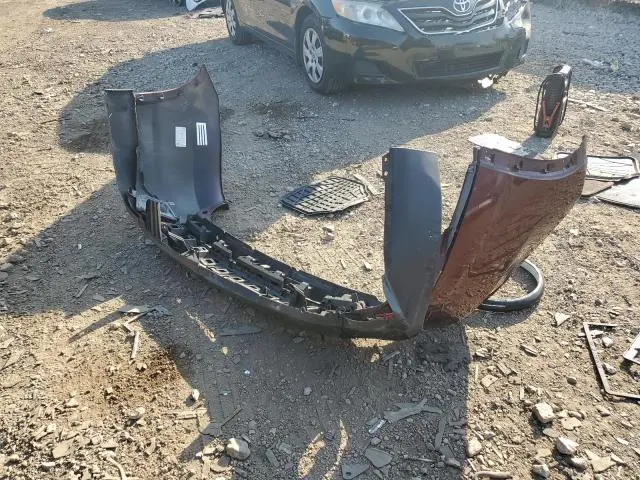 2016 TOYOTA HIGHLANDER LE  