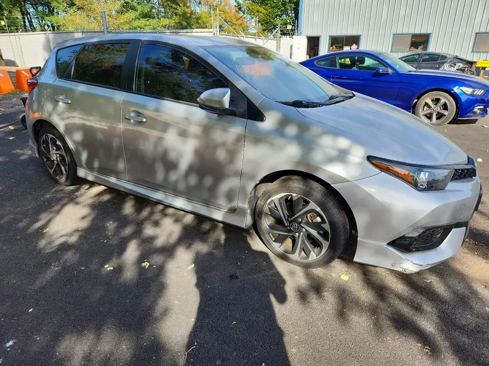 2018 TOYOTA COROLLA IM BASE  
