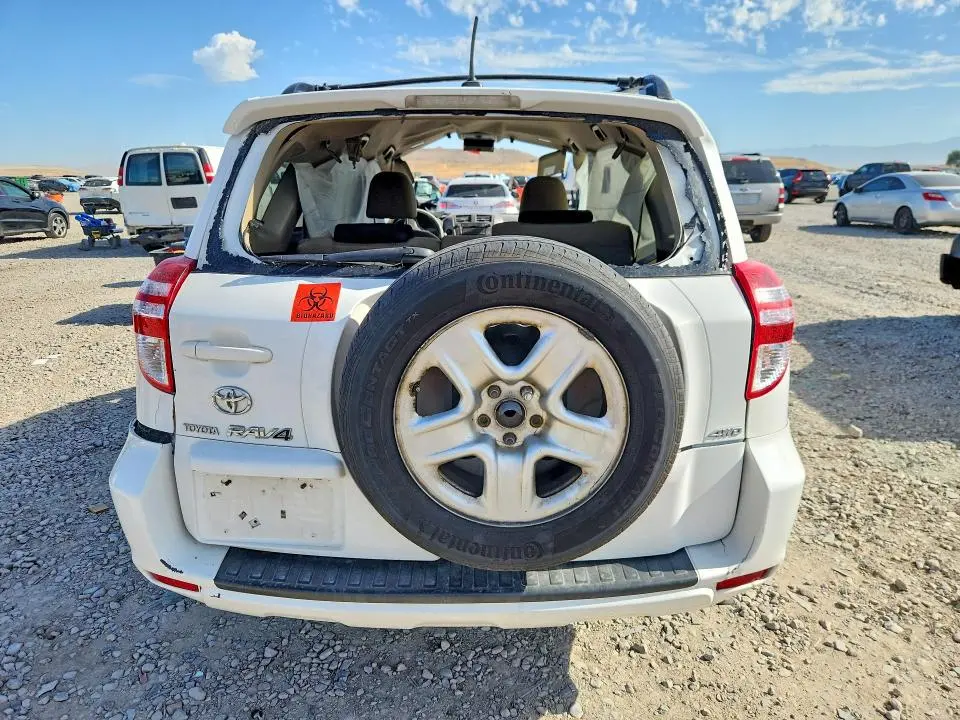 2010 TOYOTA RAV4 BASE
