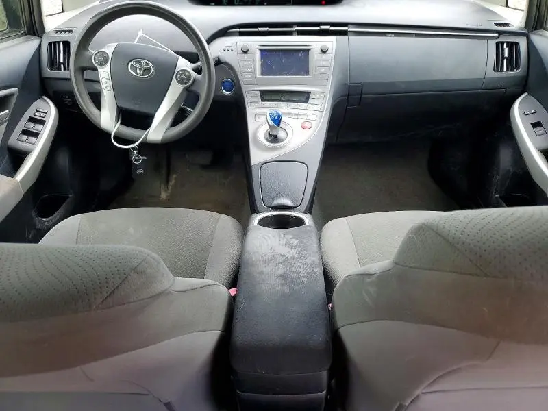 2013 TOYOTA PRIUS TWO  