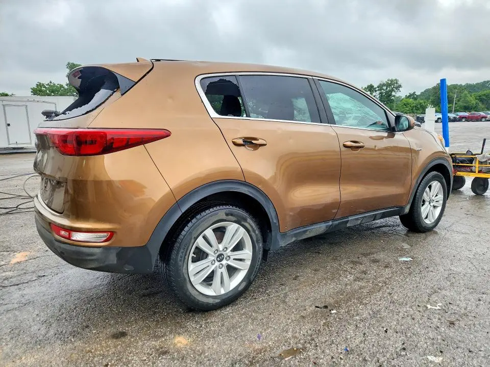2017 KIA SPORTAGE LX  