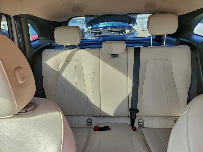 2023 MERCEDES-BENZ GLA 250 4MATIC  