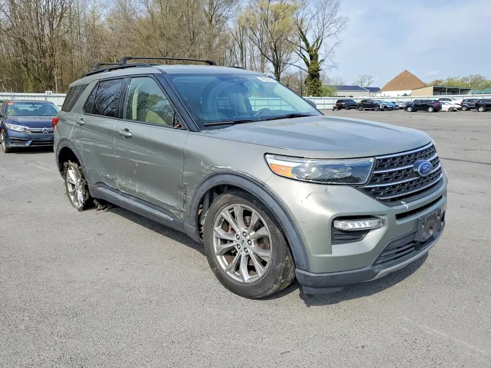2020 FORD EXPLORER XLT  