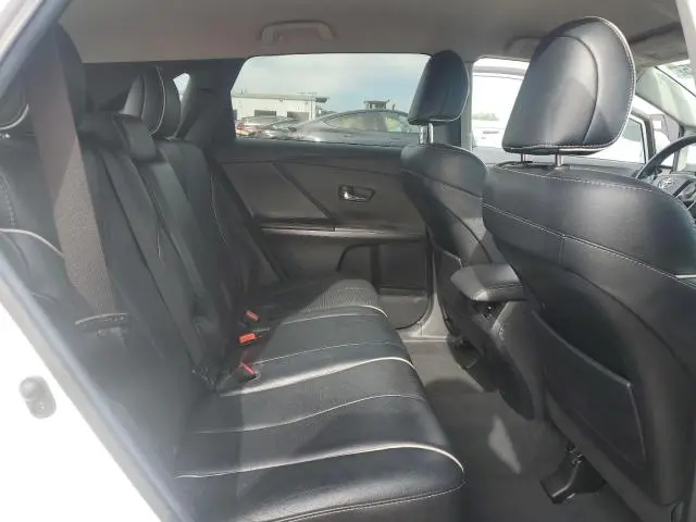 2013 TOYOTA VENZA LE  