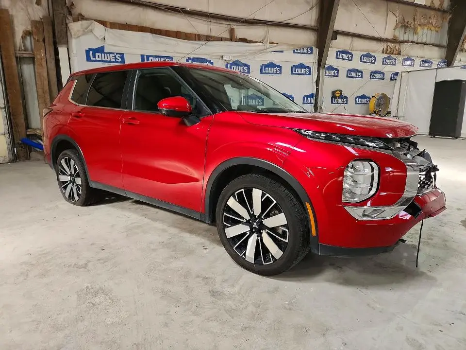 2025 MITSUBISHI OUTLANDER SE  